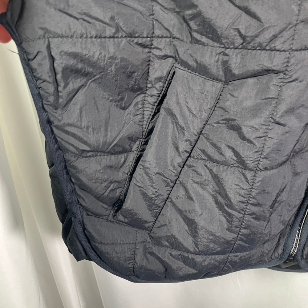 Avalanche Outdoor Supply Men's Quilted Insulated Vest Size L Black MSRP $98 New - Picture 9 of 15